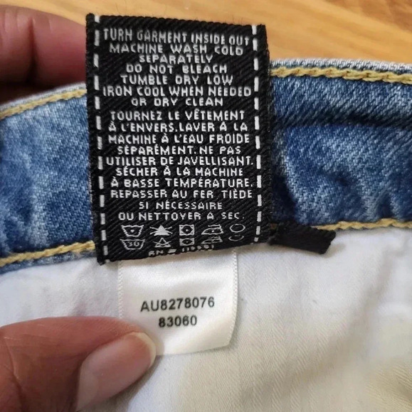 7 For All Mankind Edie Highrise Patchwork Slightly Distressed Straight Jeans(26) - Picture 11 of 11